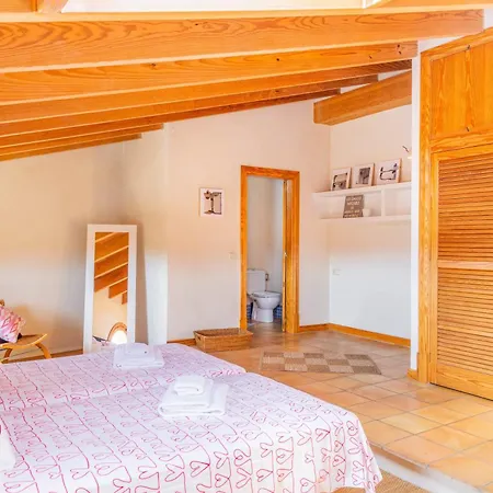 Town House At 300mts To Holiday home *