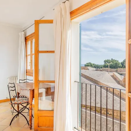 Holiday home Town House At 300mts To *