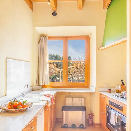 Town House At 300mts To *